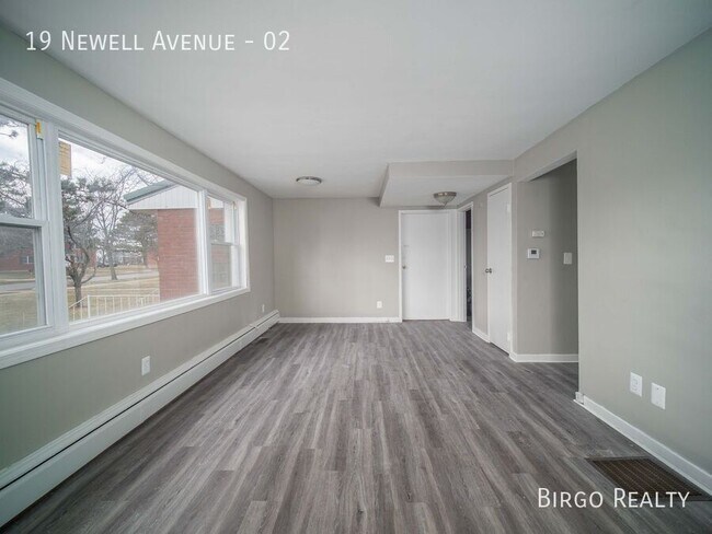 Building Photo - 1 BEDROOM IN QUIET TONAWANDA NEIGHBORHOOD