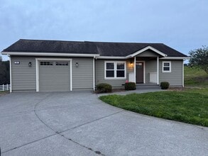 Building Photo - 701 La Raye Ln