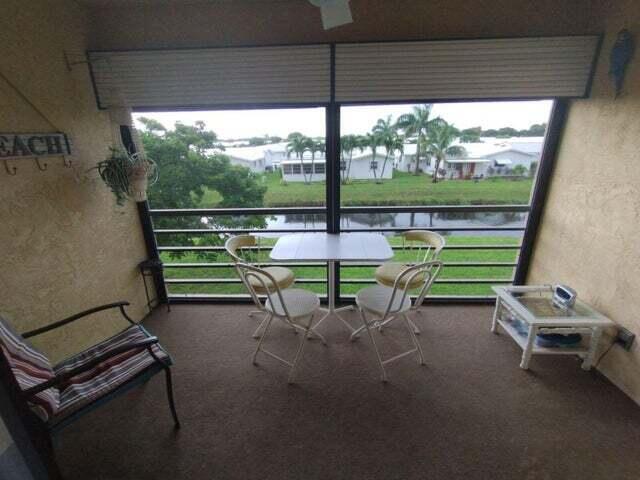 Foto del edificio - 2181 Woolbright Rd