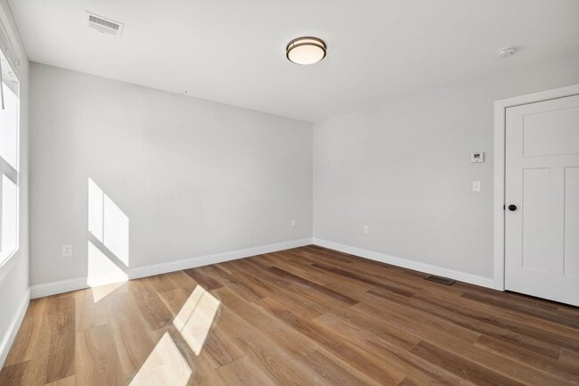 Interior Photo - Bayberry Commons- 3 Bedroom 2.5 Bath Townhomes with 2 Car Garage