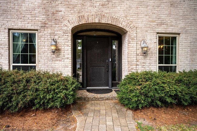 Building Photo - 14602 Oak Bend Dr