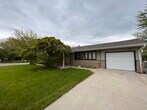 Foto principal - 109 Landmeier Rd