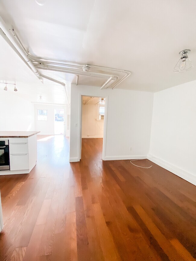 Building Photo - 4814 39th St