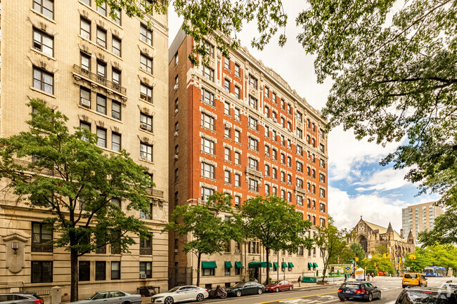 Foto del edificio - 501 West 110th
