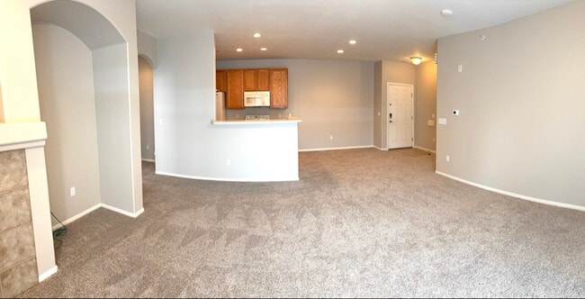 Building Photo - 1575 Olympia Cir