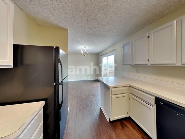 Foto del edificio - 6224 Wrothston Dr