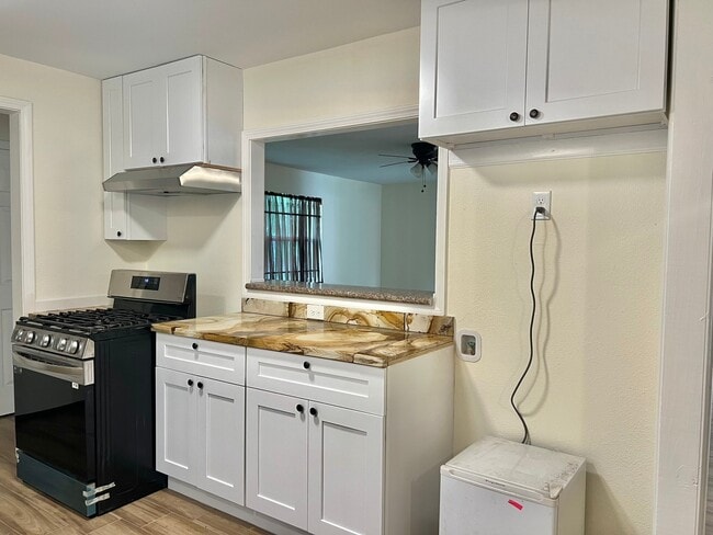 Foto del edificio - 12911 Southbridge Rd