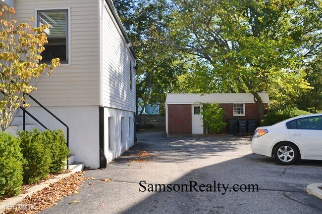 Building Photo - 2 br, 1 bath Condo - 129 Butler Ave 3rd Un...
