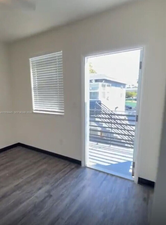 Building Photo - 1191 NW 8th Street Rd