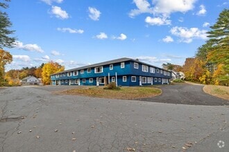 Building Photo - 66 Myrtle St