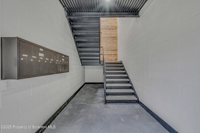 Foto del edificio - 215 Hickory St