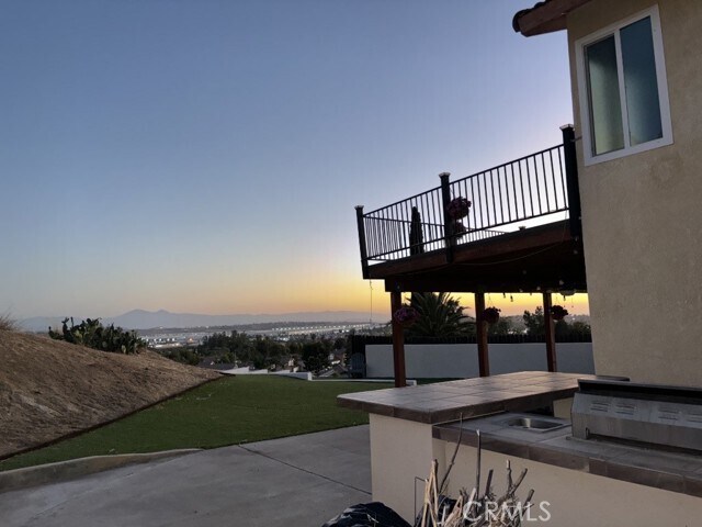 Foto del edificio - 21725 Winding Rd