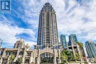 Building Photo - 388-2388 Prince of Wales Dr