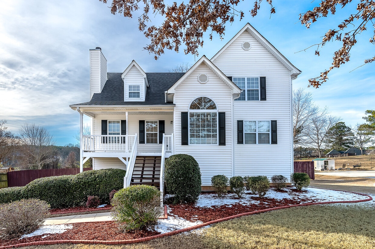Foto principal - Gorgeous 4-bedroom, 2.5-bathroom home
