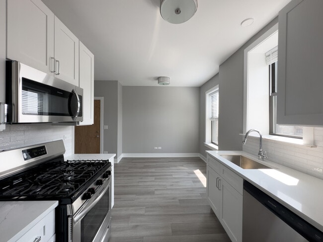 Foto del edificio - 3942 N Janssen Ave