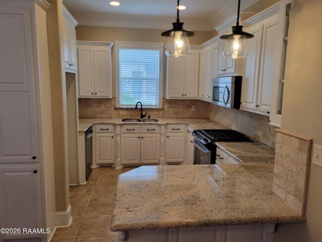 Foto del edificio - 405 Summerland Key Ln