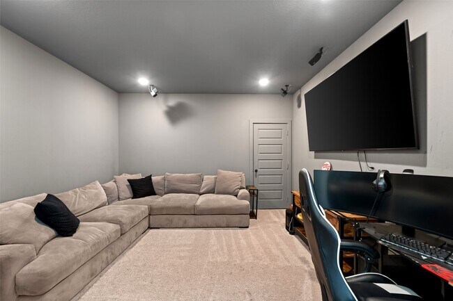 Foto del edificio - 161 Hbr Hls Dr