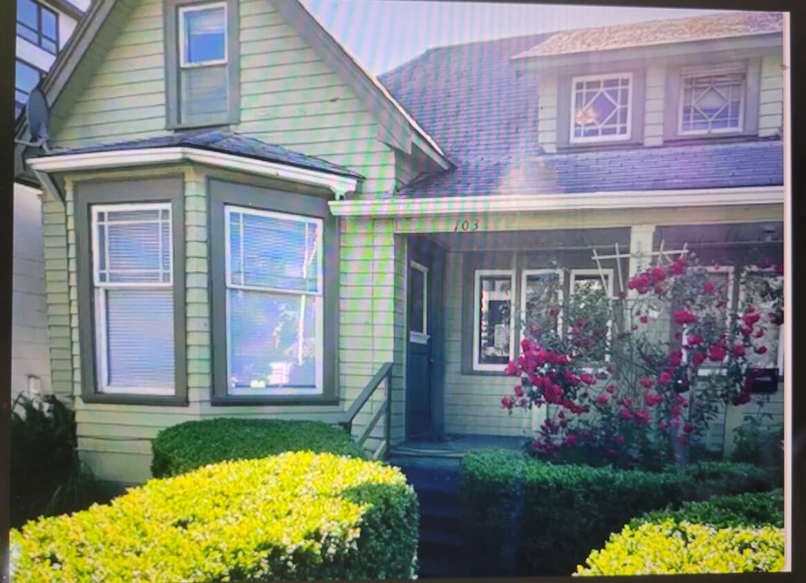 Foto principal - 103 Williams Ave S