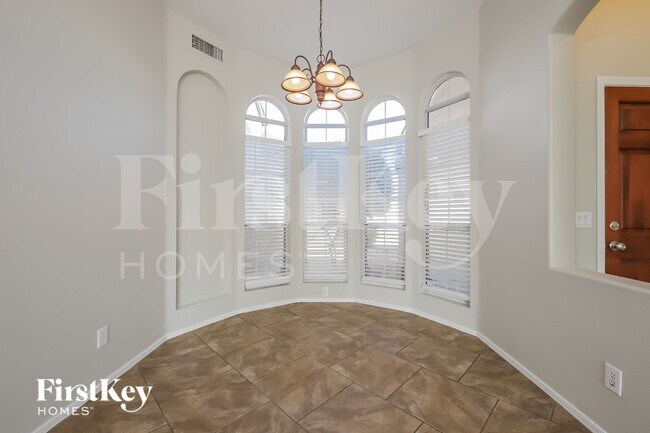 Building Photo - 4117 W Park View Ln