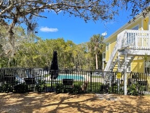 Building Photo - 317 Nature View Ct