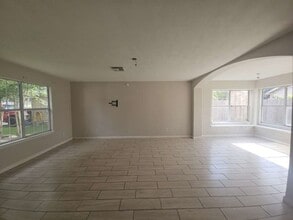 Building Photo - 12226 Greensbrook Forest Dr