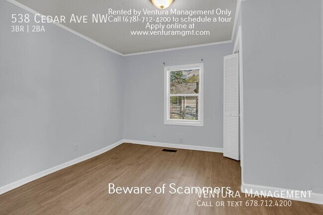 Foto del edificio - 538 Cedar Ave NW