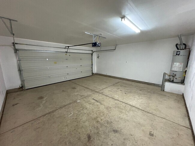 Foto del edificio - Charming home located in a quiet neighborh...