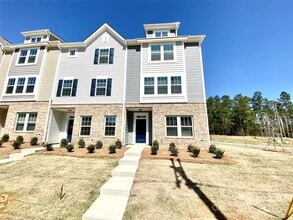 Building Photo - 8200 Waxhaw Hwy