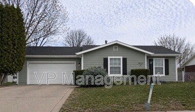 Building Photo - 4547 N Main St