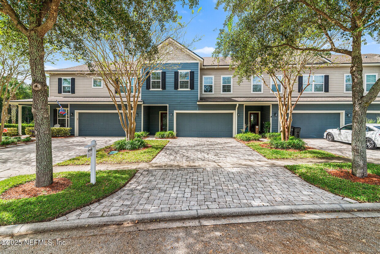 Primary Photo - 194 Magnolia Creek Walk