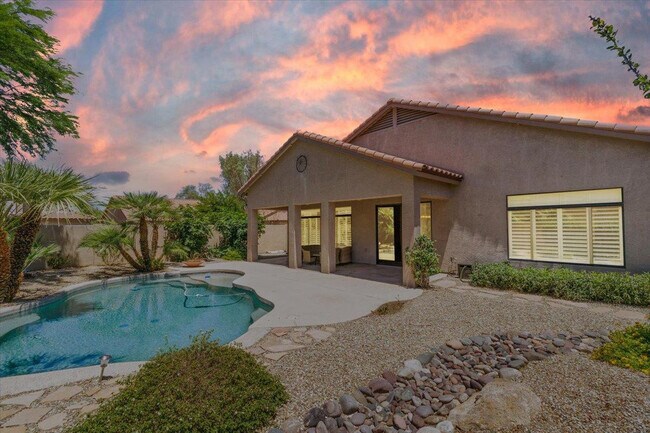 Foto del edificio - 4211 E Kirkland Rd