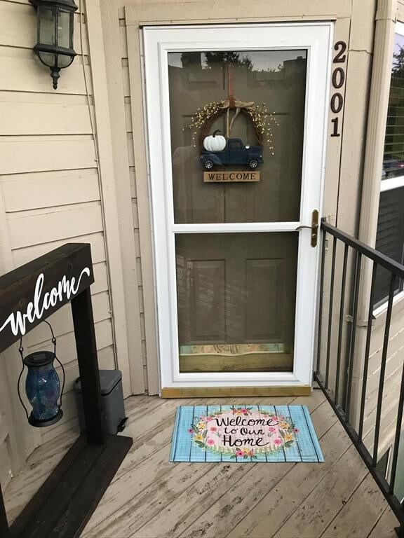 Building Photo - 2116 Tanglewood Blvd