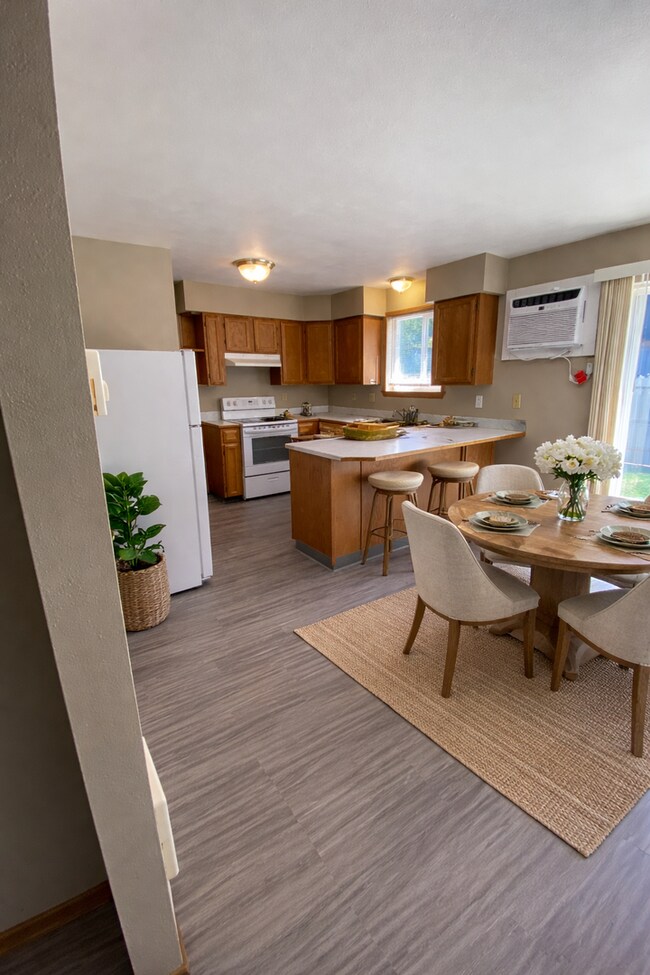 Building Photo - 605n11th