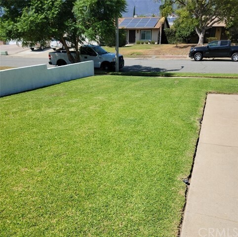 Building Photo - 10449 Balsa St