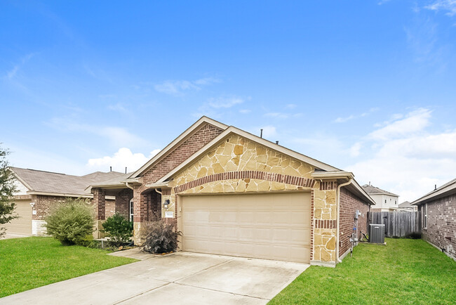 Foto del edificio - Stylish 3-Bedroom Home in Houston, TX