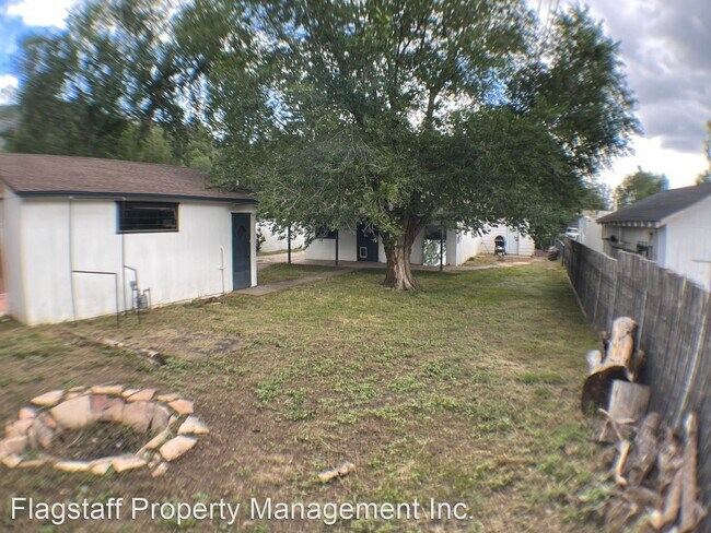 Foto del edificio - 3 br, 2 bath House - 3215 N Monte Vista Dr