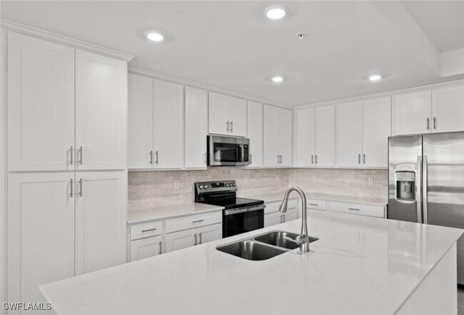 Foto del edificio - 18461 Copperhead Ct N Ct