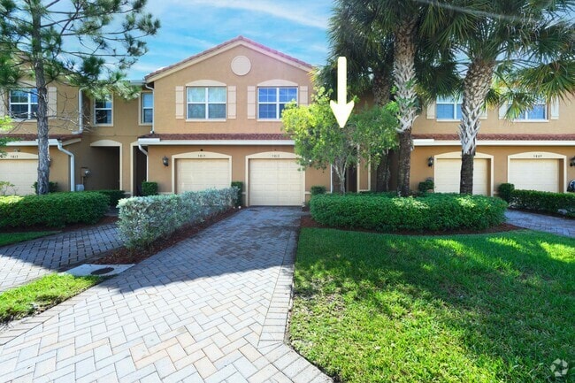 Building Photo - 5813 Monterra Club Dr