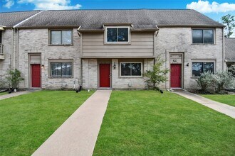 Building Photo - 6426 Kentwick Dr