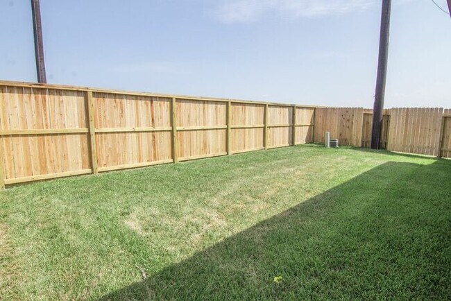 Foto del edificio - 13262 City Grn Trl