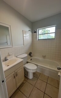 Bathroom - 2237 Harding St