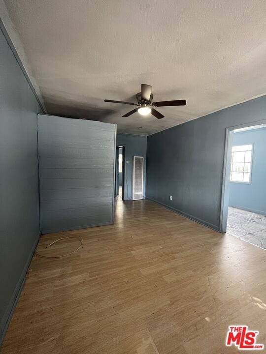 Building Photo - 3031 W 60th St