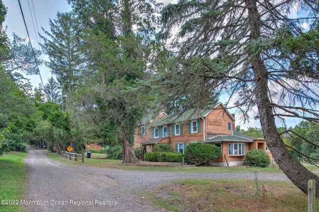 Building Photo - 284 Millstone Rd