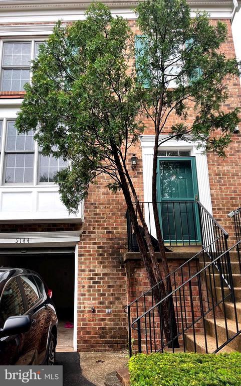 Building Photo - 5144 Woodfield Dr