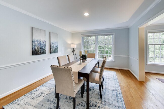 Foto del edificio - 4736 Massachusetts Ave NW