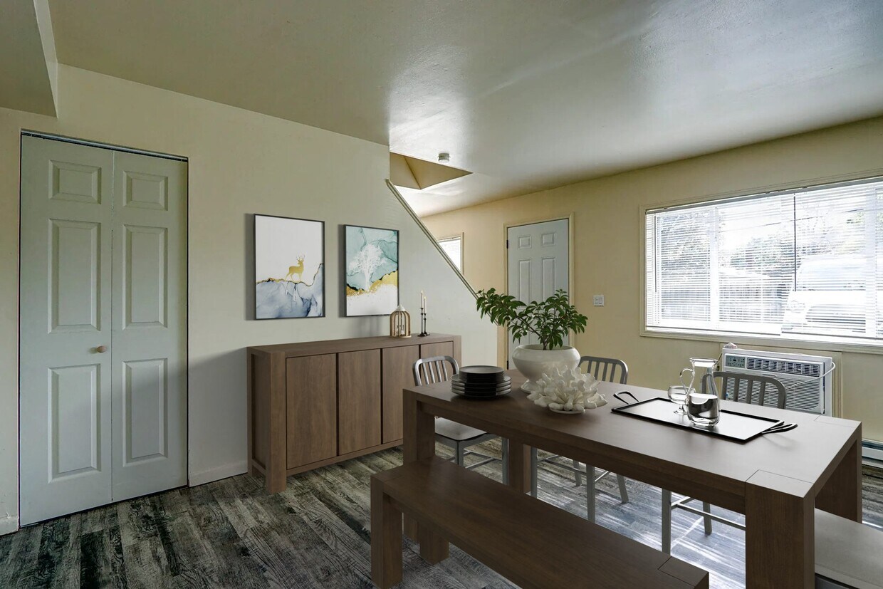 Garden Grove Townhomes Apartments in Bowling Green, OH