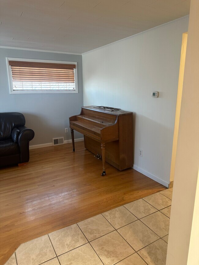 Foto del edificio - 343 Homecrest Dr
