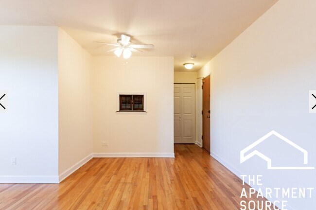 Foto del edificio - 662 W Wrightwood Ave