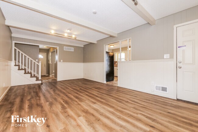 Foto del edificio - 409 SW Westminister Rd