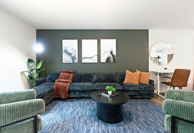 Foto del edificio - 10227 Chatham Run Ln
